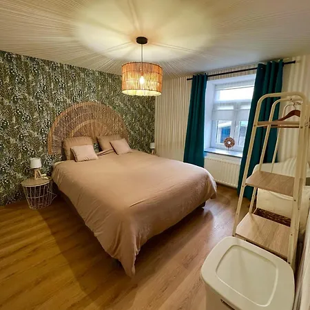 Au Ny Des Hirondelles A 10min De Durbuy 別荘